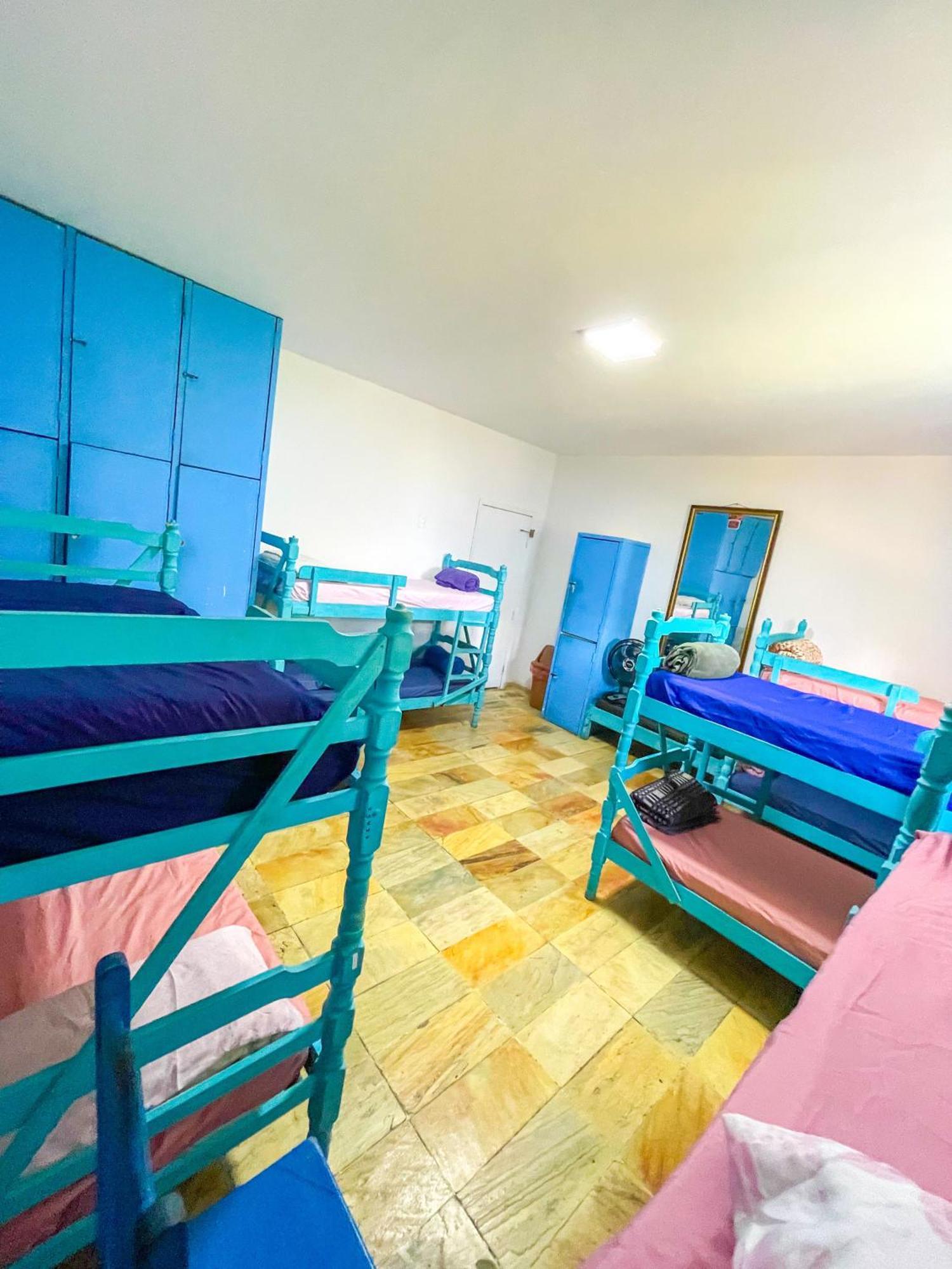 Onca Da Praia Hostel Vitoria Bagian luar foto