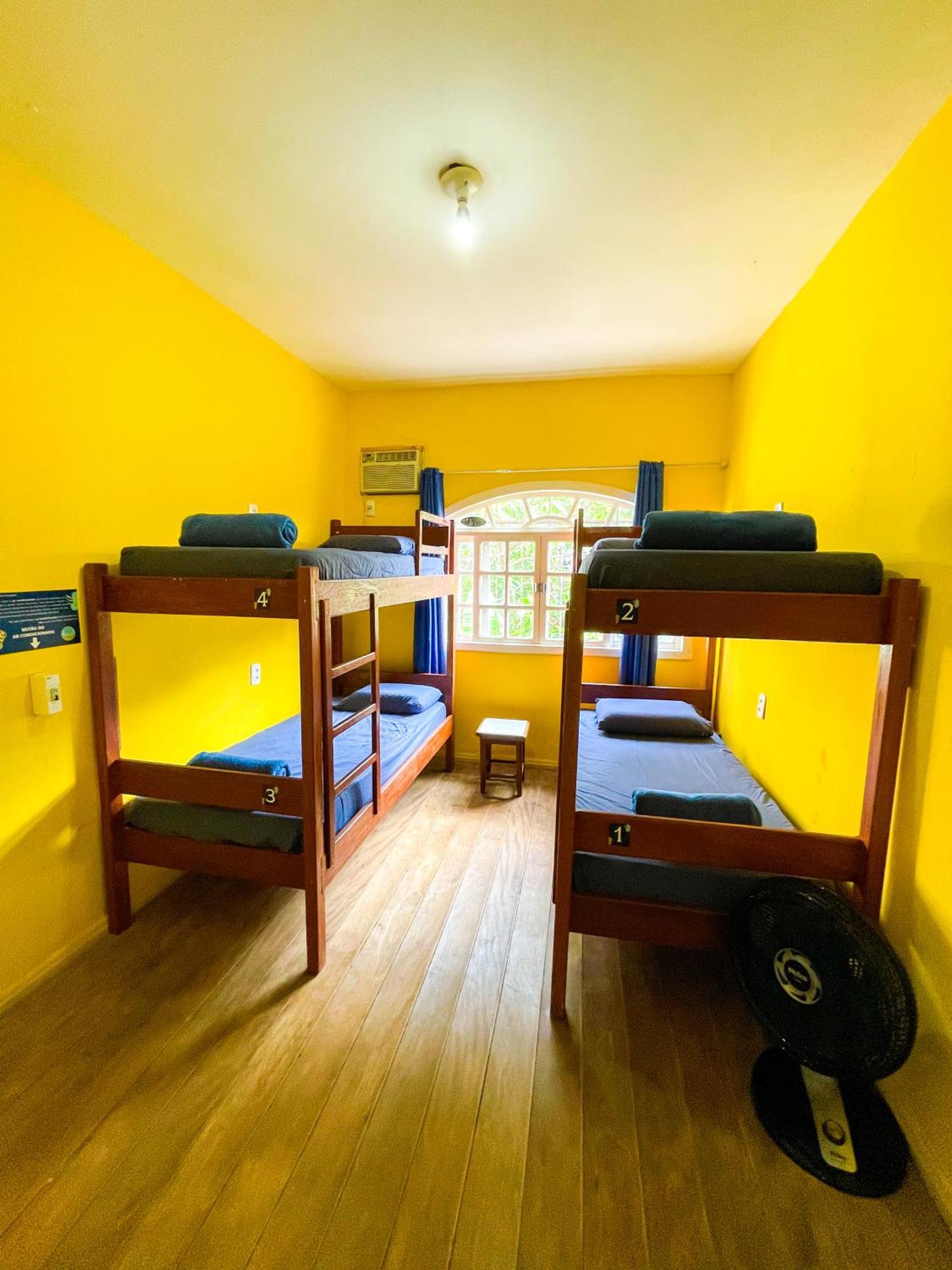 Onca Da Praia Hostel Vitoria Bagian luar foto