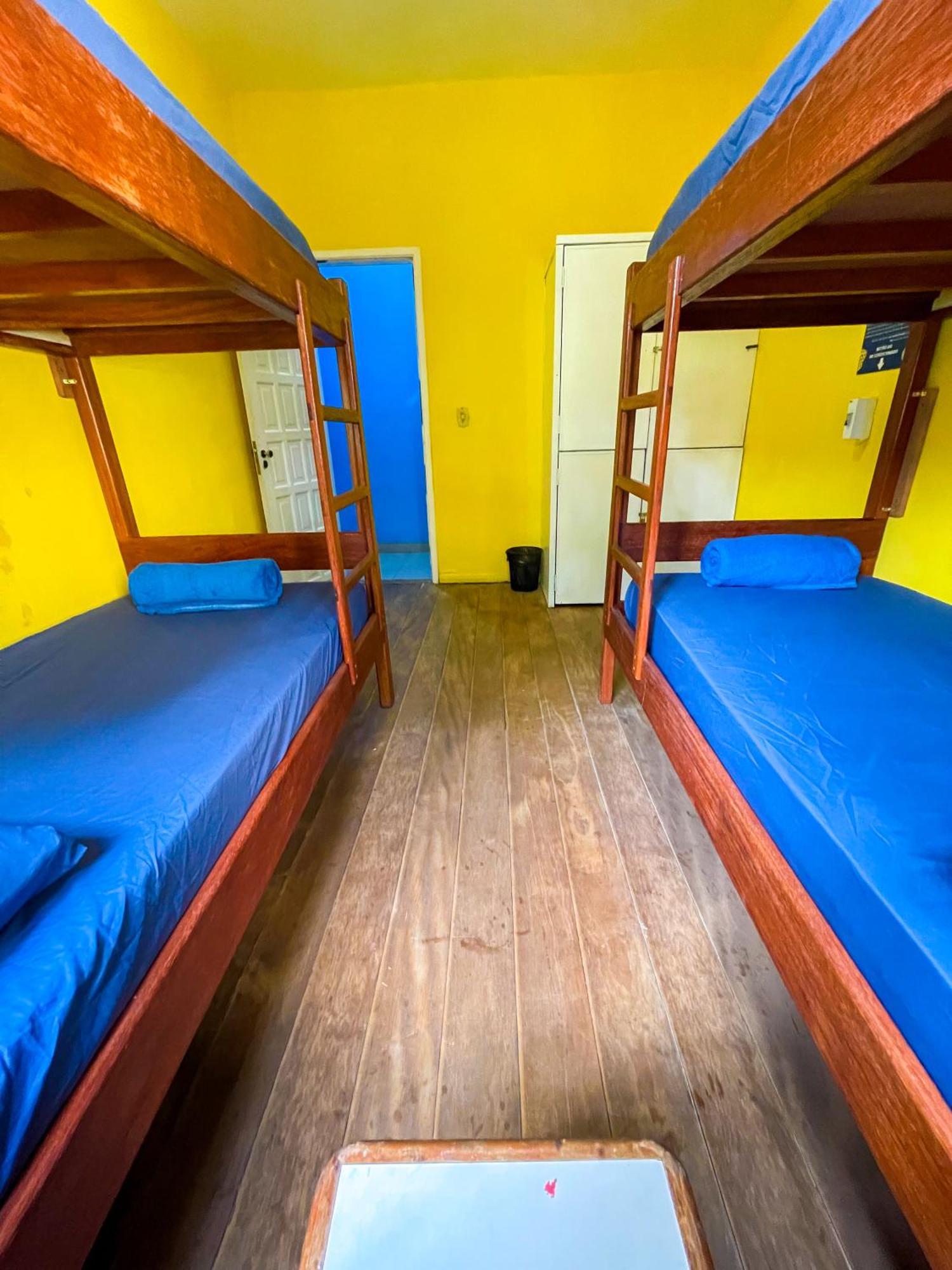 Onca Da Praia Hostel Vitoria Bagian luar foto