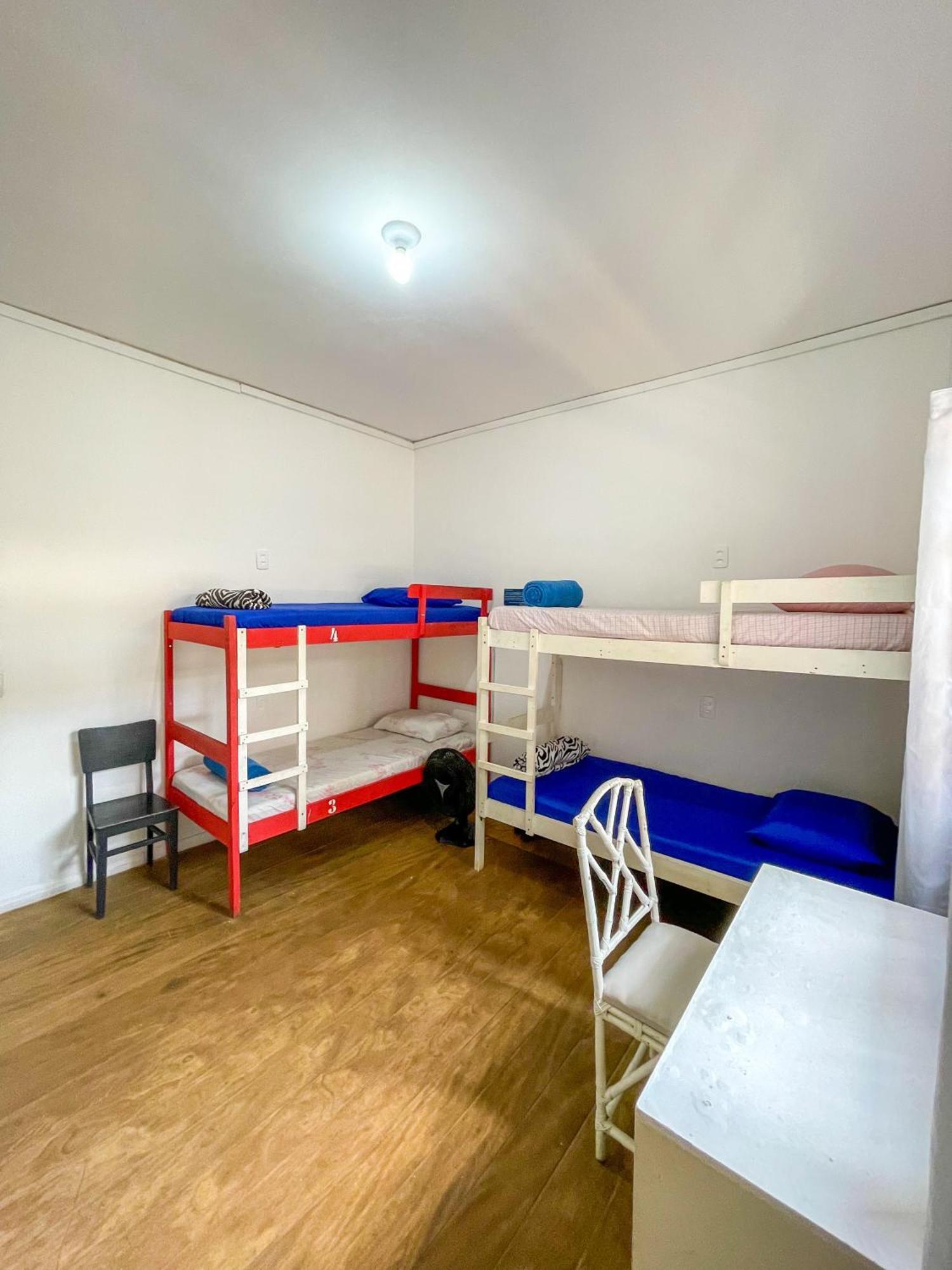 Onca Da Praia Hostel Vitoria Bagian luar foto
