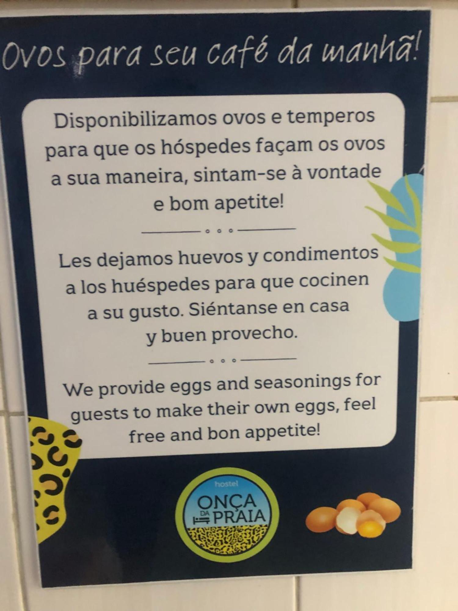 Onca Da Praia Hostel Vitoria Bagian luar foto